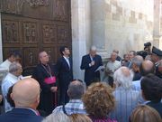 Nuovo portone in bronzo per la Chiesa di San Lucifero